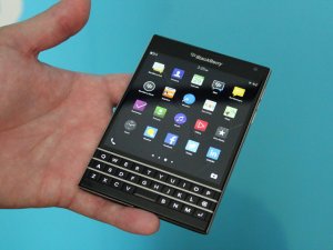   :     BlackBerry Passport